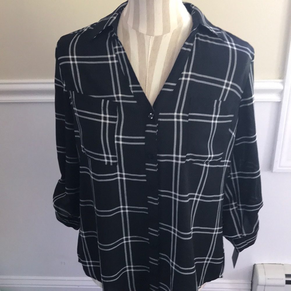 NEW long sleeve button down blouse